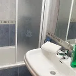 Pueblo Con Garaje & Wifi Apartman