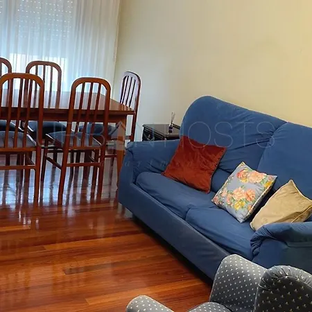 Pueblo Con Garaje & Wifi アパート